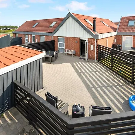 Cozy In Hvide Sande With Kitchen * Bjerregard