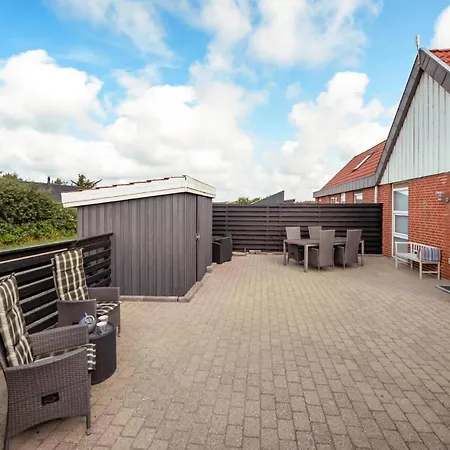 Cozy In Hvide Sande With Kitchen Bjerregard