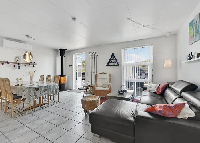 شقة Two-bedroom In Hvide Sande