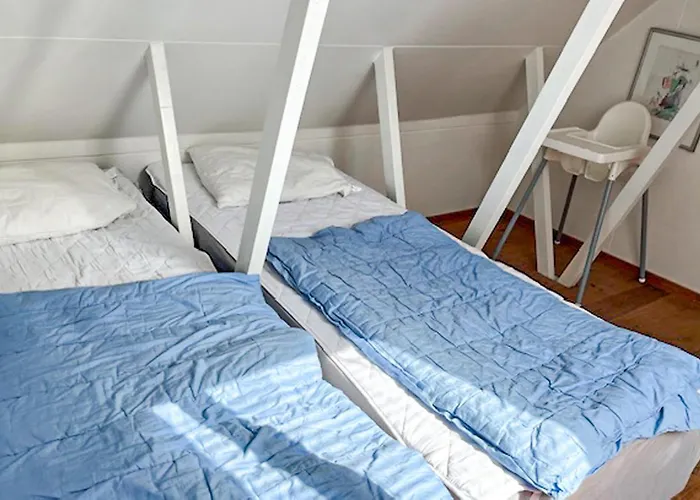 Two-bedroom In Hvide Sande شقة *
